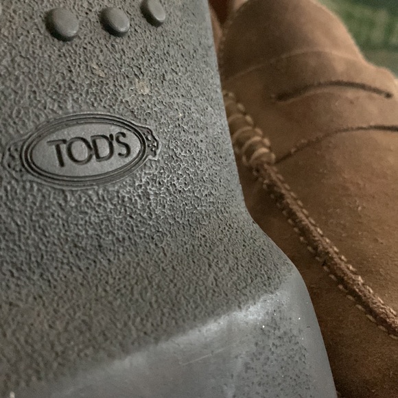TODS Soft SUEDE PENNY LOAFERS - Picture 8 of 9